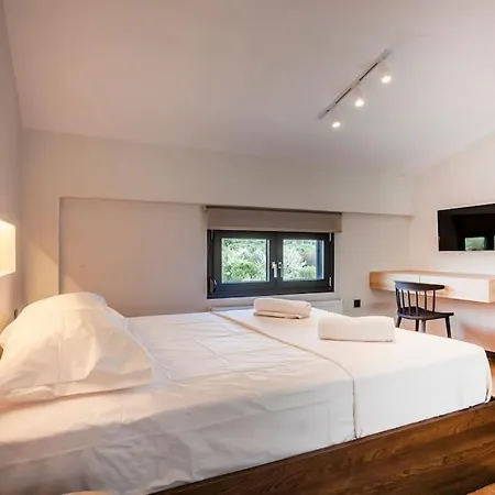 Thalos Luxury Living Ii *