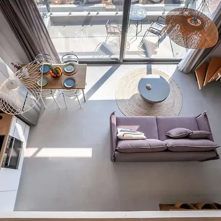 Thalos Luxury Living Ii *
