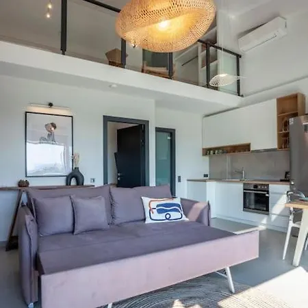 Thalos Luxury Living Ii * Nikíti